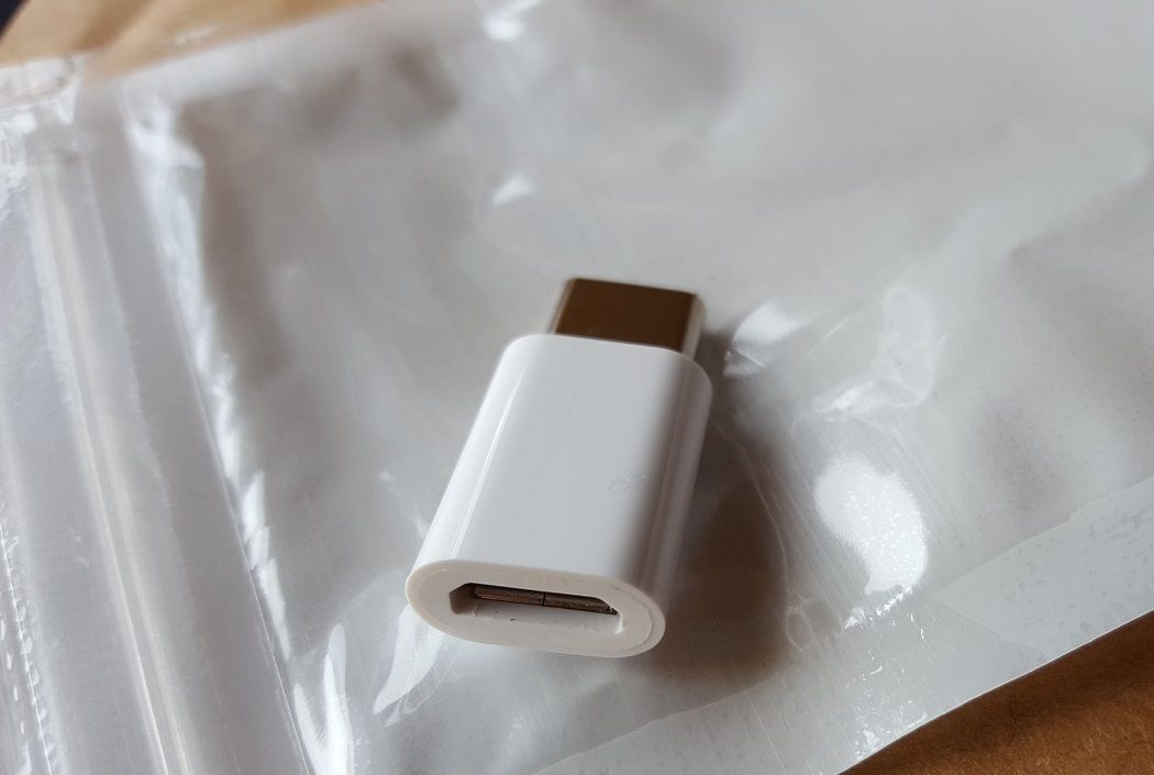 LG Male Type-C to Female Micro USB Adapter - White, Goodies N Stuff