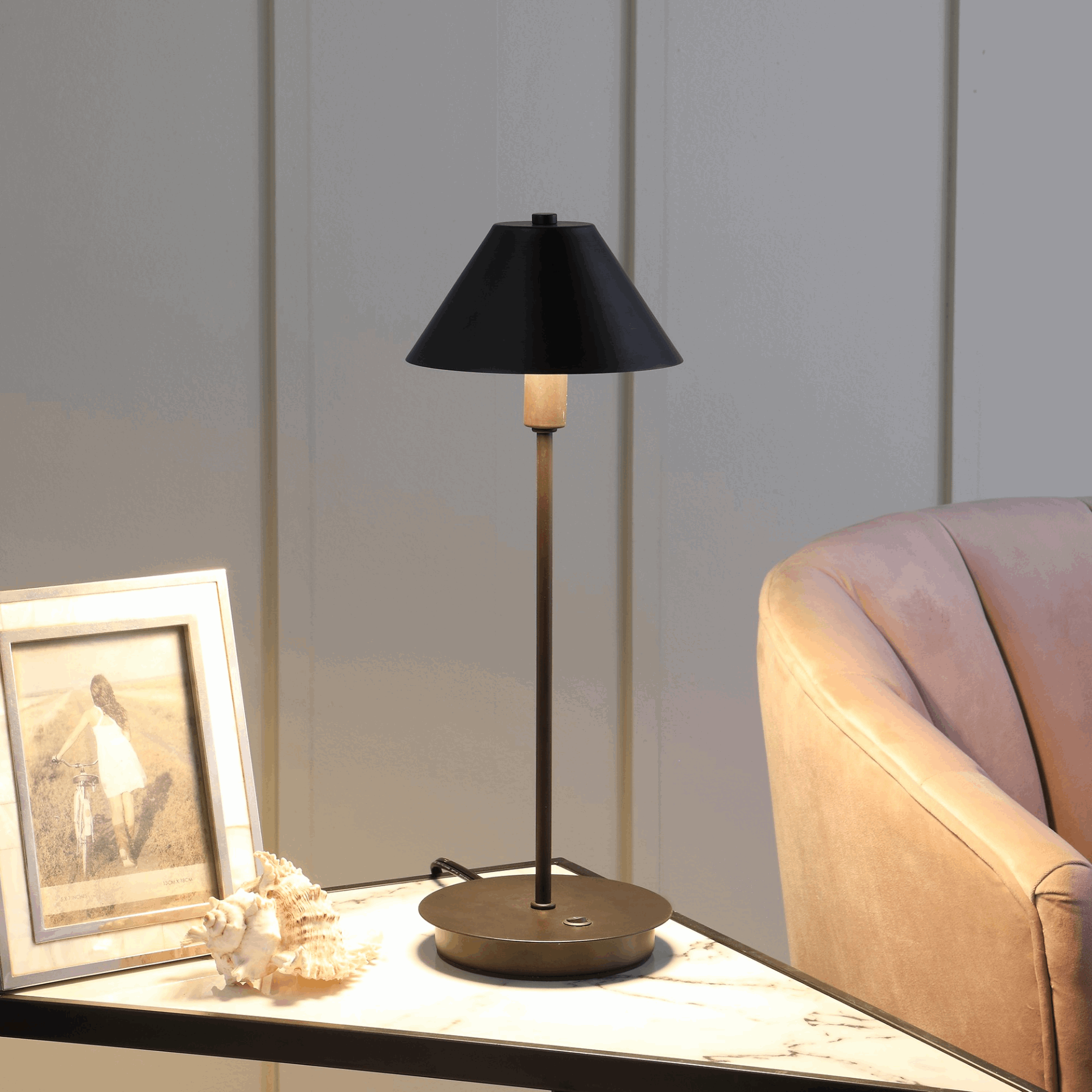 "18"" Black Metal Bedside Table Lamp With Black Cone Shade"