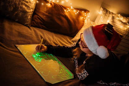 Illuminate Art: Mesmerizing Glow, Light Up Sketch Board, Drawing Pad for Artists, Goodies N Stuff